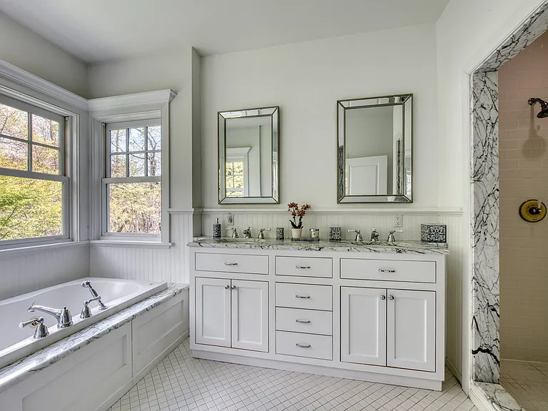 51 White Oak Ln — Photo 18