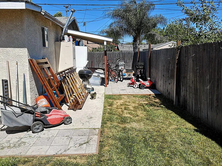 13101 Monte Vista Ave — Photo 3