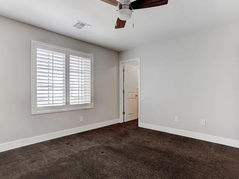 9020 Nopah Peak Ct — Photo 29