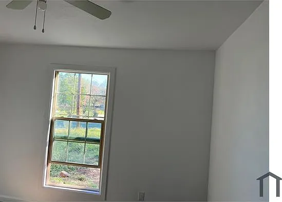 7820 Corina Dr — Photo 20