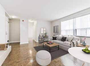 153 St. George, Toronto, ON M5R 2L9