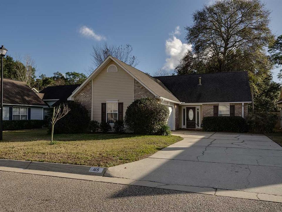 1st image of 165 Mirabelle Cir