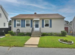 28 Cole St, Bristol, RI 02809