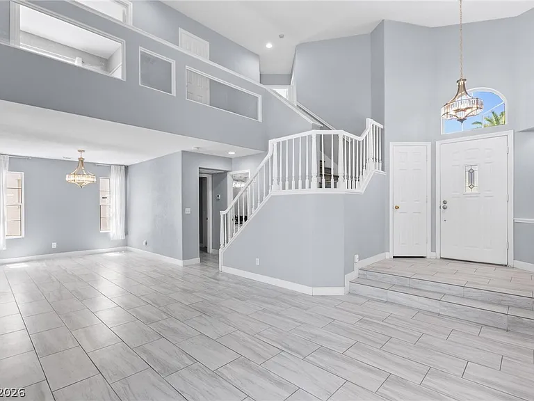 9609 Crystal Cup Cir — Photo 5