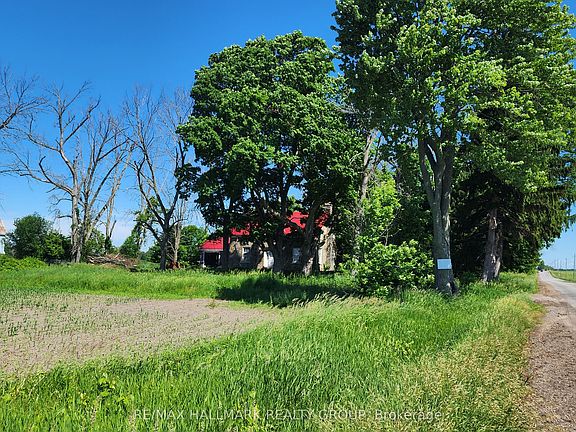 2nd image of 2429 Hiscocks Rd