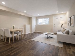 34 Orbit Ln #2, Staten Island, NY 10314