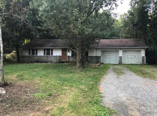 199 Peters Creek Rd, Peach Bottom, PA 17563