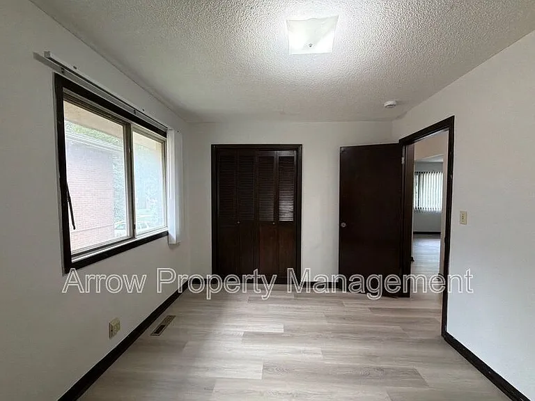 1027 A St #1 — Photo 8