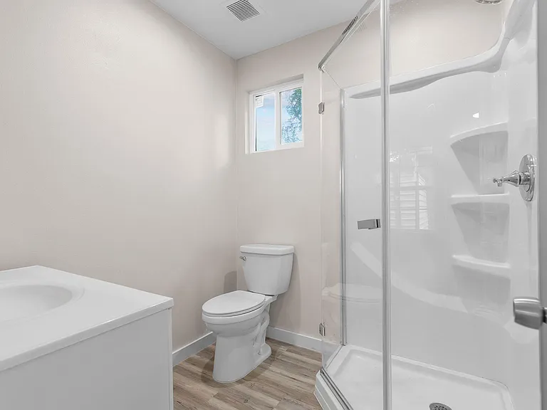 3909 Willbert Rd #B — Photo 16