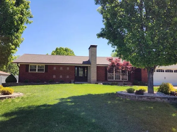 5452 Edelweis Ln, Saint Louis, MO 63129