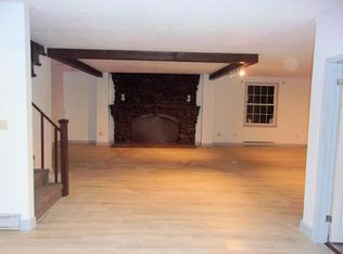 3 Daniel Dr #4, Tilton, NH 03276
