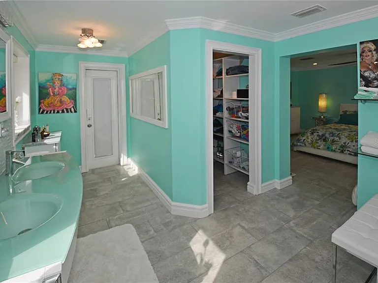7020 Mango Ave S — Photo 35