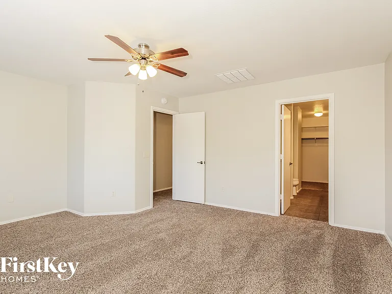 8423 S Egyptian Dr — Photo 6