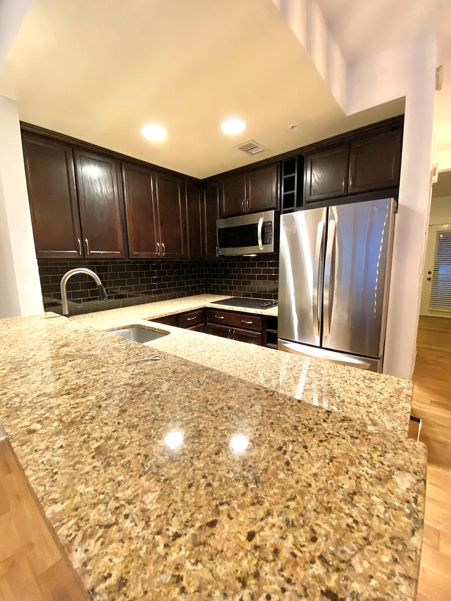 Building Photo - 1050 Piedmont Ave NE #2