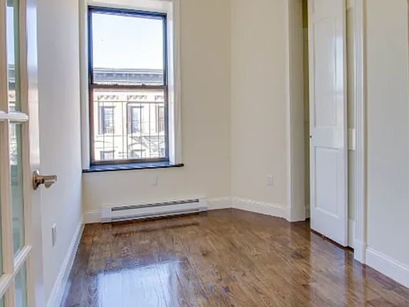 5th image of 15 W 103rd St APT 5D