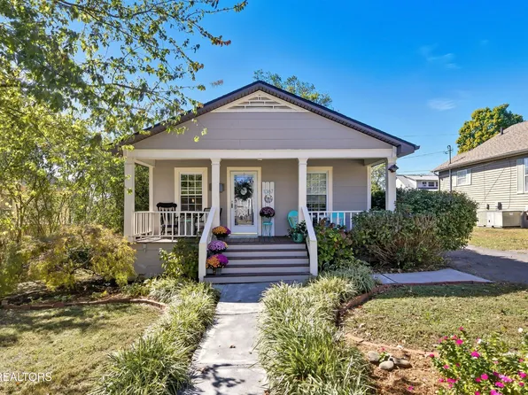 1367 Dalton St, Alcoa, TN 37701