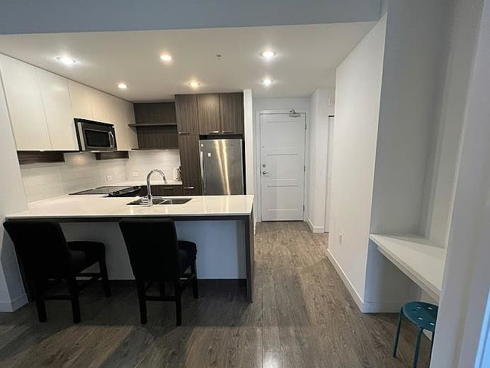 1st image of 608 Como Lake Ave #320