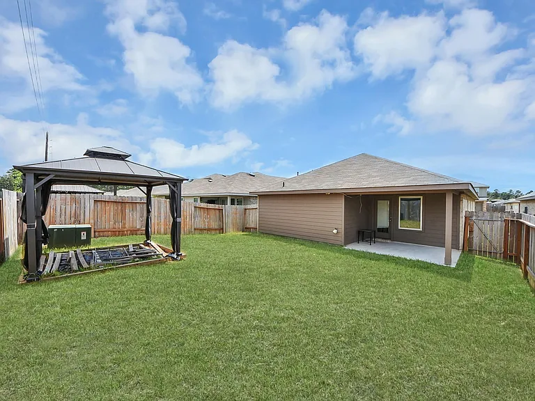 5611 Simcrest Grove Dr — Photo 23