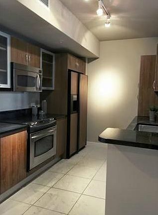 3rd image of 2775 NE 187 St 628 #628