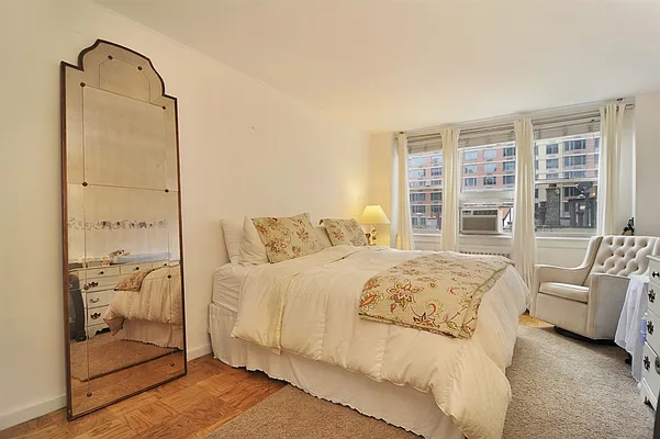 Sold by Corcoran | media 3