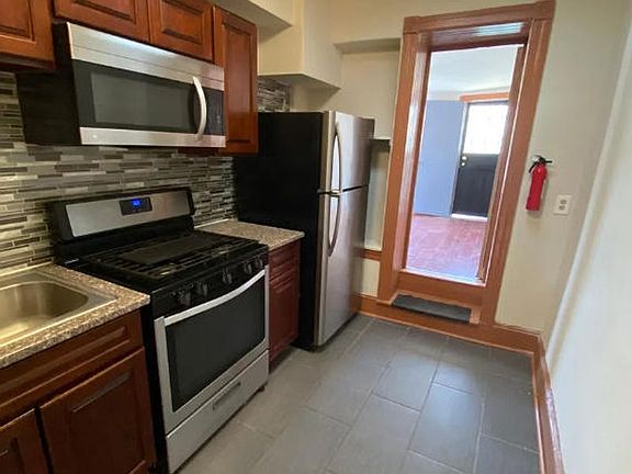 5th image of 5323 Catharine St