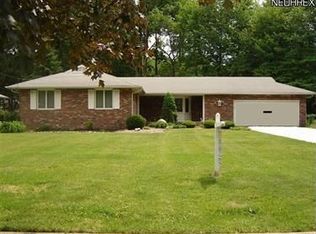 1013 W Mill Dr, Highland Heights, OH