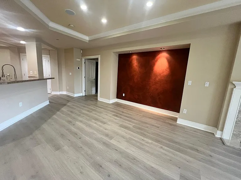 210 Market St #202 — Photo 10
