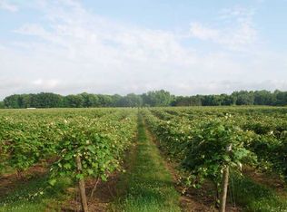 8603 W Lake Rd, Lake City, PA 16423