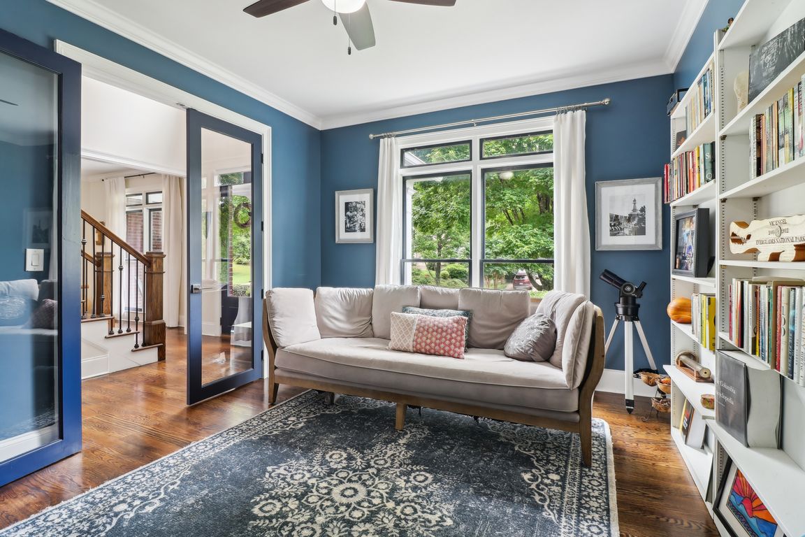 Hillcrest View Ct-2905-052.jpg