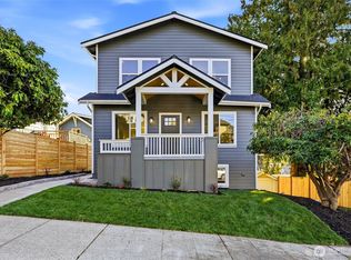 215 N 58th St, Seattle, WA 98103