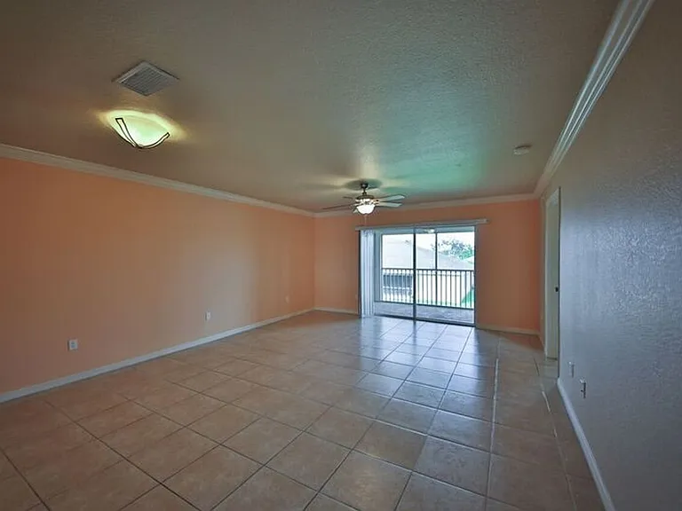 Santa Barbara Villas - Move in Special — Photo 73