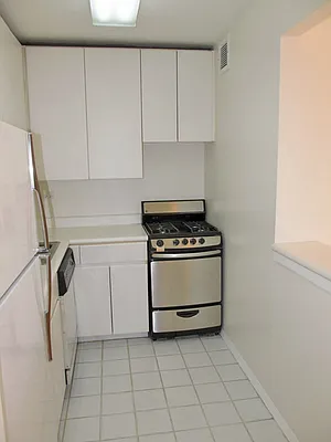 Rented by Corcoran | media 7