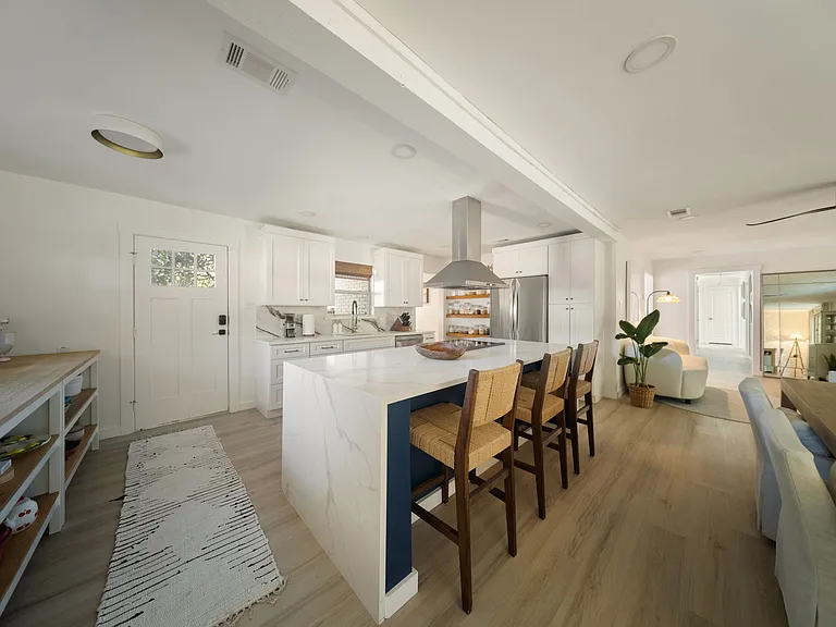 905 Tarryall Dr — Photo 11