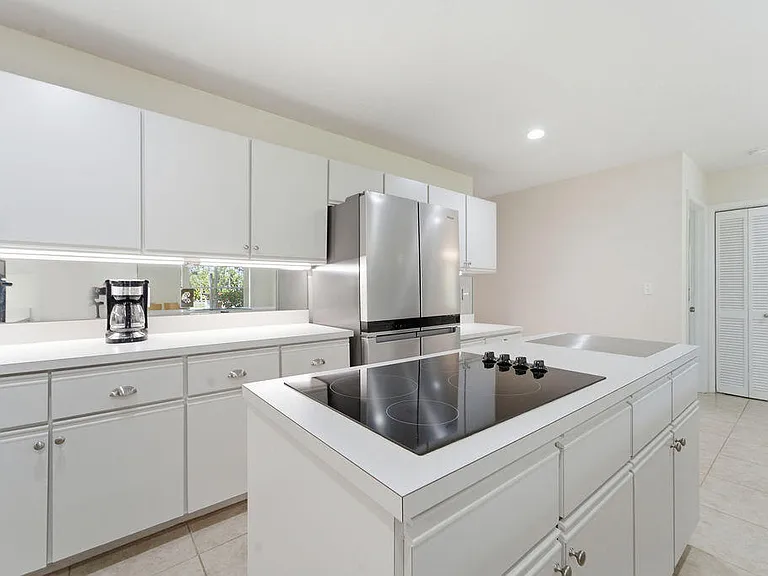 5562 Reynolds Rd — Photo 16