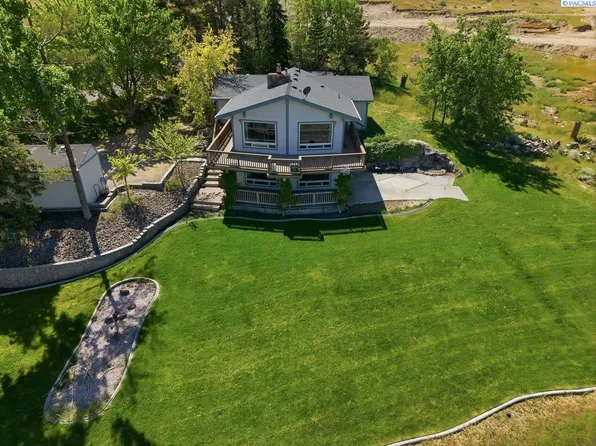 36605 E Red Mountain Rd, Benton City, WA 99320