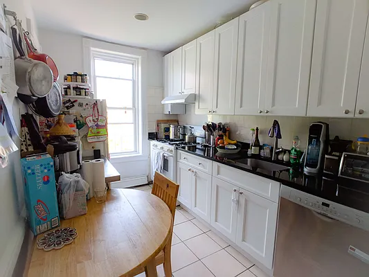 Rented by Halstead Real Estate | media 6