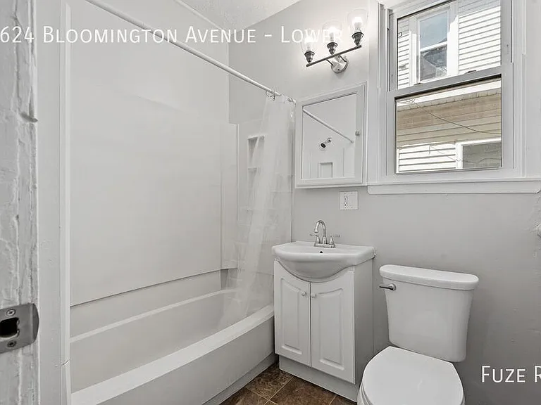3624 Bloomington Ave #LOWER — Photo 10