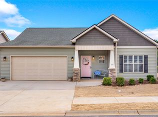 321 Sliding Rock Dr, Pendleton, SC 29670