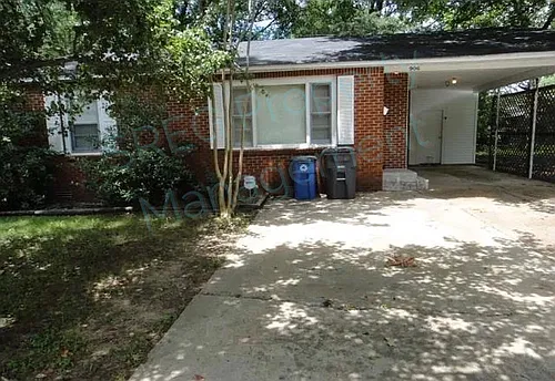 906 W Academy Ave Photo 1