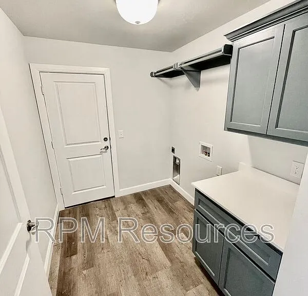 9100 Yassir Blvd — Photo 17
