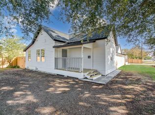 1301 Southgate Dr, Rosenberg, TX 77471