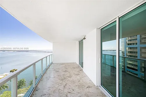 2101 Brickell Ave Photo 1