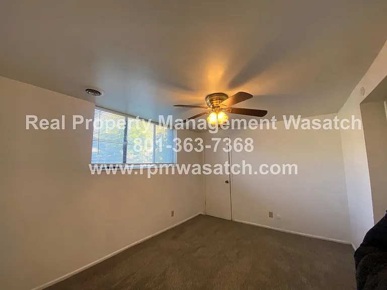 448 E Penney Ave — Photo 7