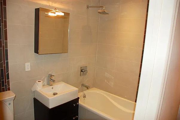 Sold by Astoria NY Condos | media 2