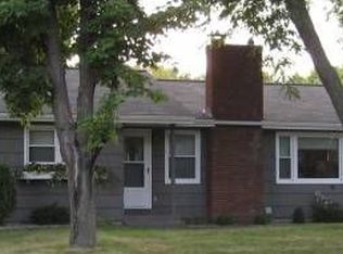 2341 Apache St, Mendota Heights, MN 55120