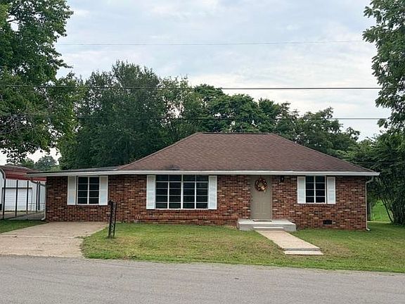 3rd image of 734 Vayden St