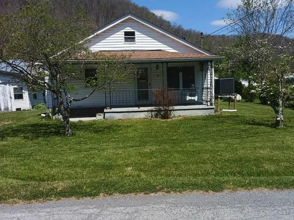 178 Bane Bottom Ave, Cedar Bluff, VA 24609
