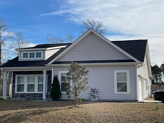 2nd image of 201 Shady Willow Ln