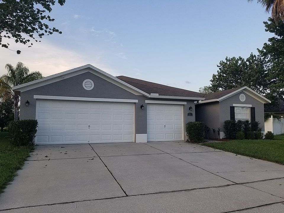 1st image of 867 Belhaven Dr