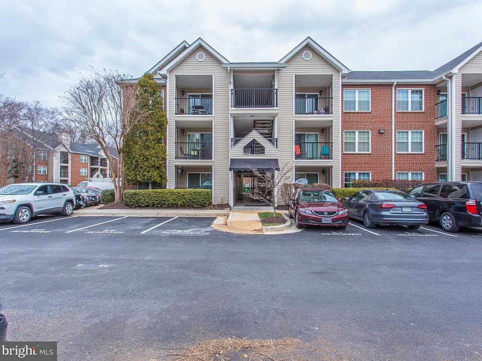 1st image of 3306 Wyndham Cres #129